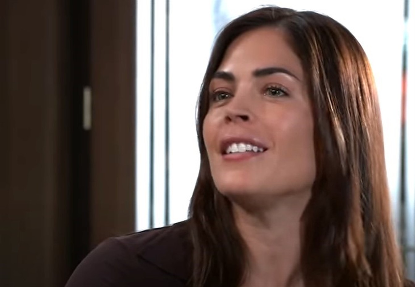 GH/Britt (Kelly Thiebaud) decides to live life to the fullest