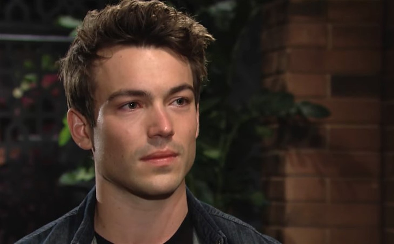 Y&R/Noah (Rory Gibson) confesses about his past relationship with Audra