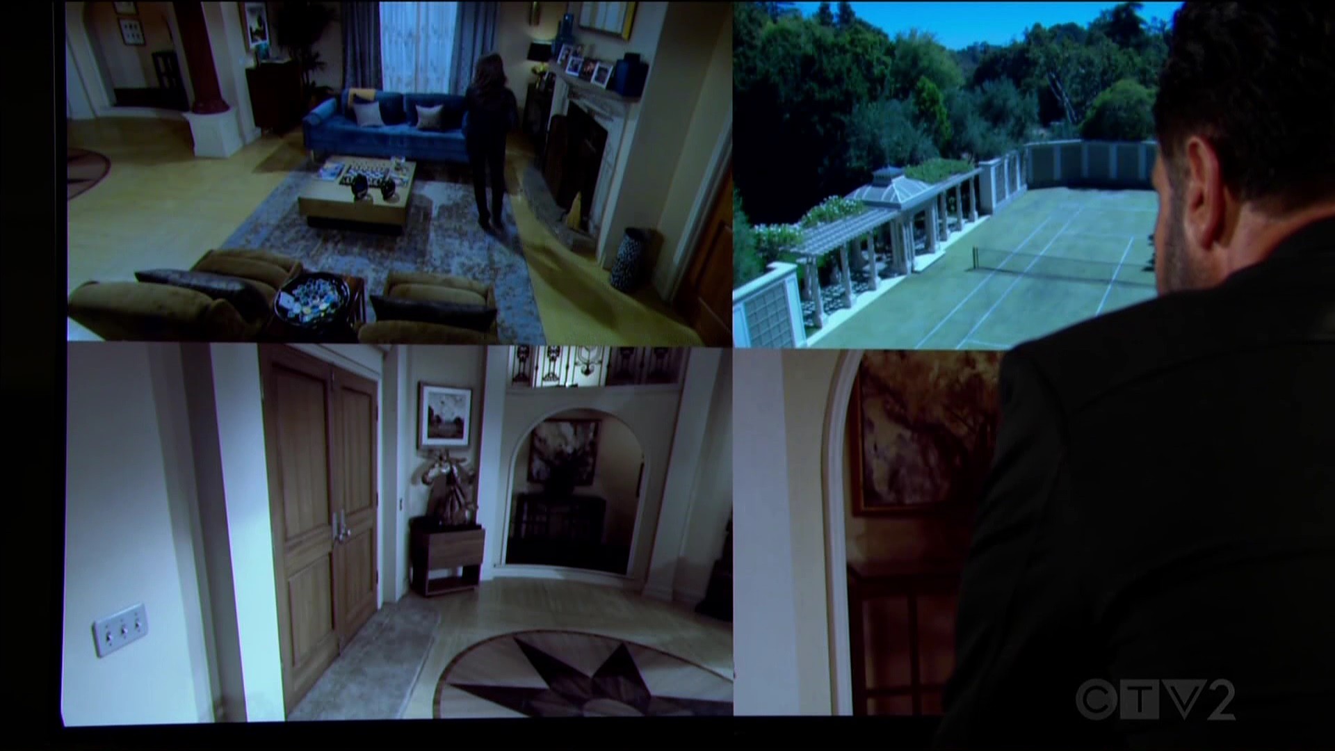 B&B/Bill (Don Diamont) installed CCTV Camera in his house to keep an eye on Sheila (Kimberlin Brown)