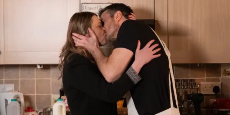 coronation-street-spoilers-tracy-tommy