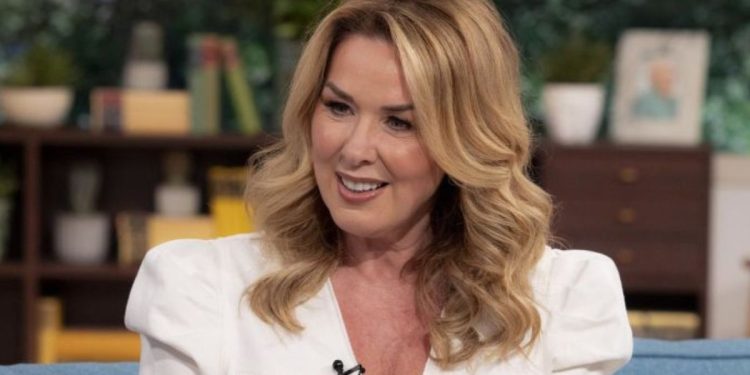 coronation-street-claire-sweeney