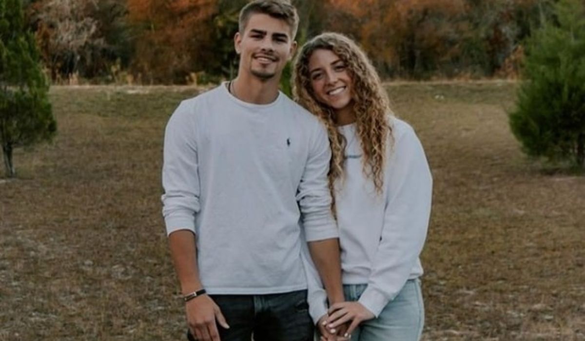 Bringing Up Bates - Warden Bates & Taylor Maples