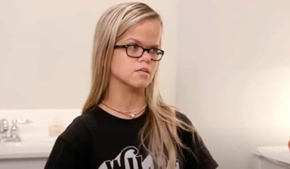 7 Little Johnstons - Anna Johnston