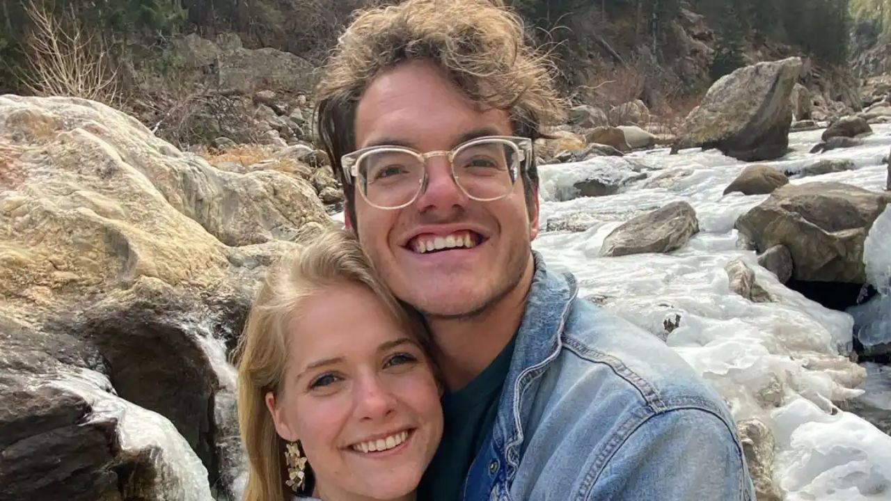 Welcome to Plathville, Lydia and Zac