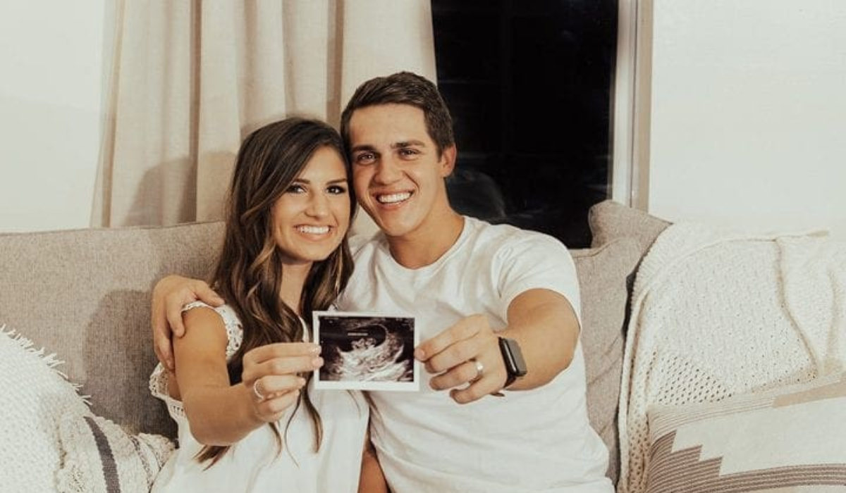 Bringing Up Bates- Carlin-Evan