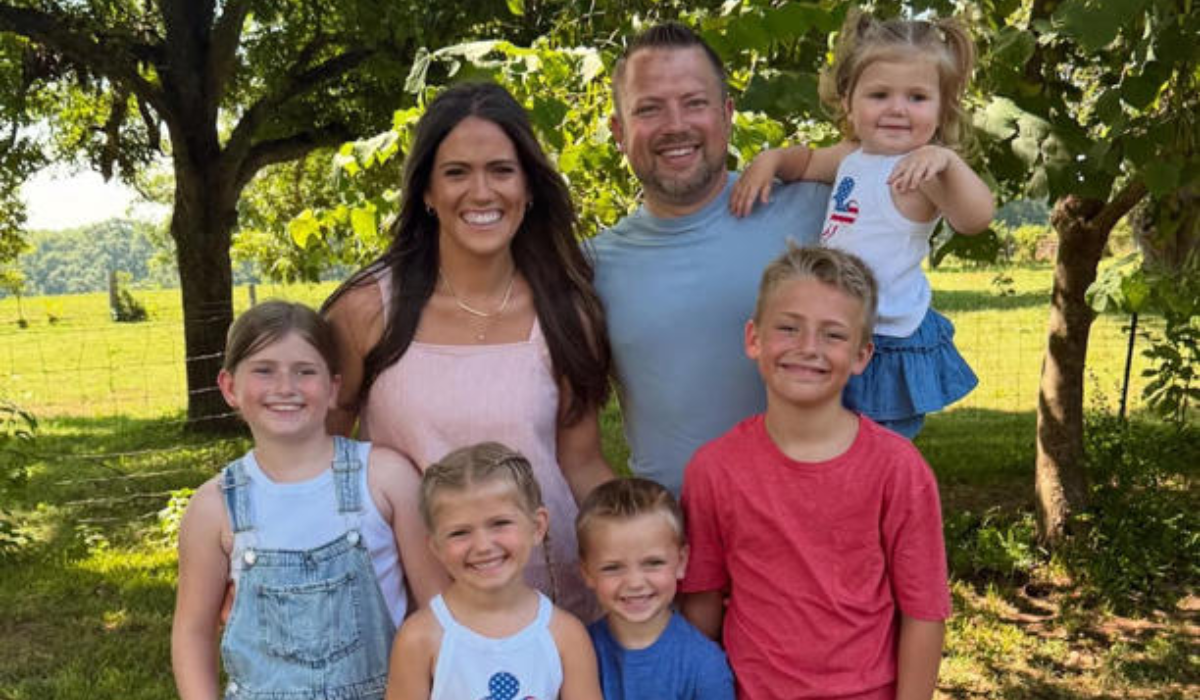 Bringing Up Bates - Zach and Whitney