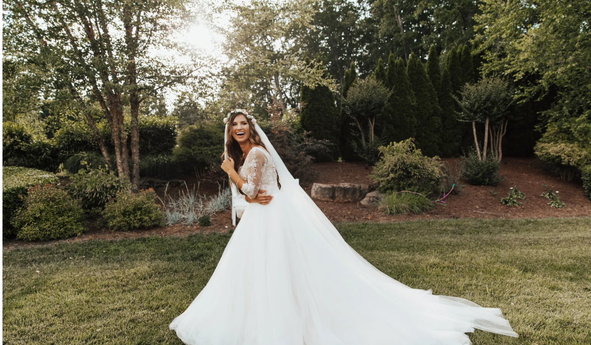 Bringing Up Bates - Carlin Bates