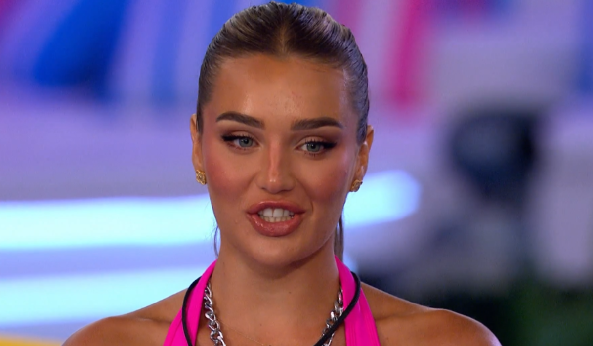 Love Island Games: Lucinda