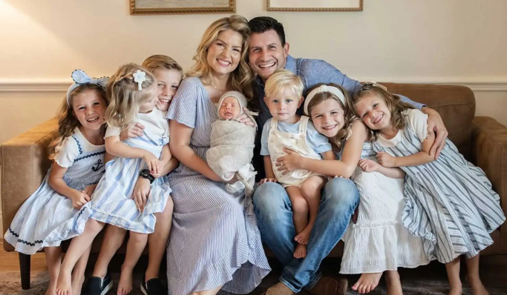 Bringing Up Bates: Erin - Chad